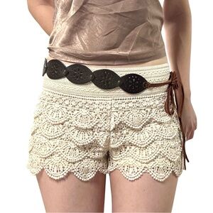 Rewind | Cream Elastic Waist Layered Crochet Lace Boho Shorts